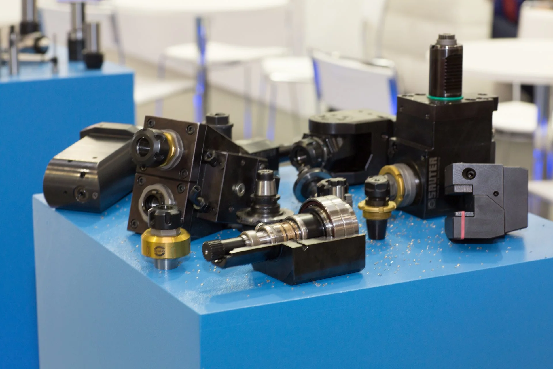 CNC машиналары және автоматты станоктар үшін технологиялық құралдар өндіруші